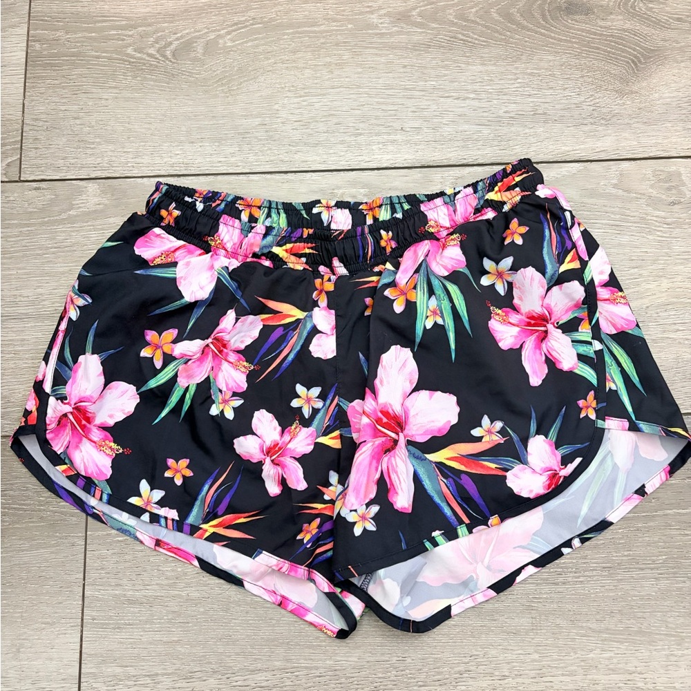 Old Navy Black Floral Women's Athletic Shorts